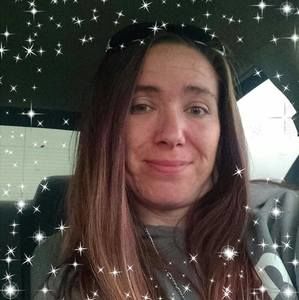 Meet your Posher, Cassandra